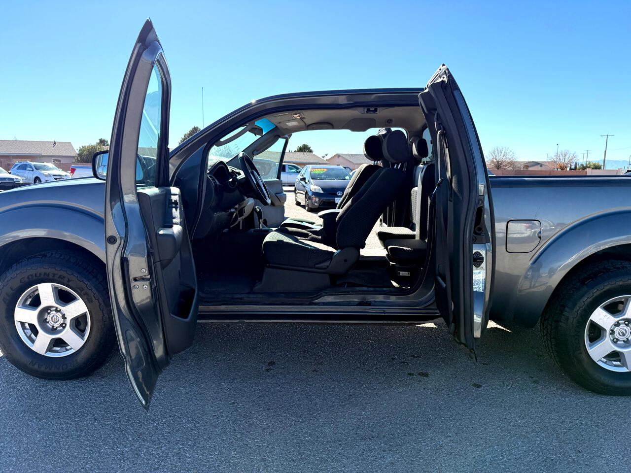 Nissan Frontier 2WD King Cab Auto SE 2007