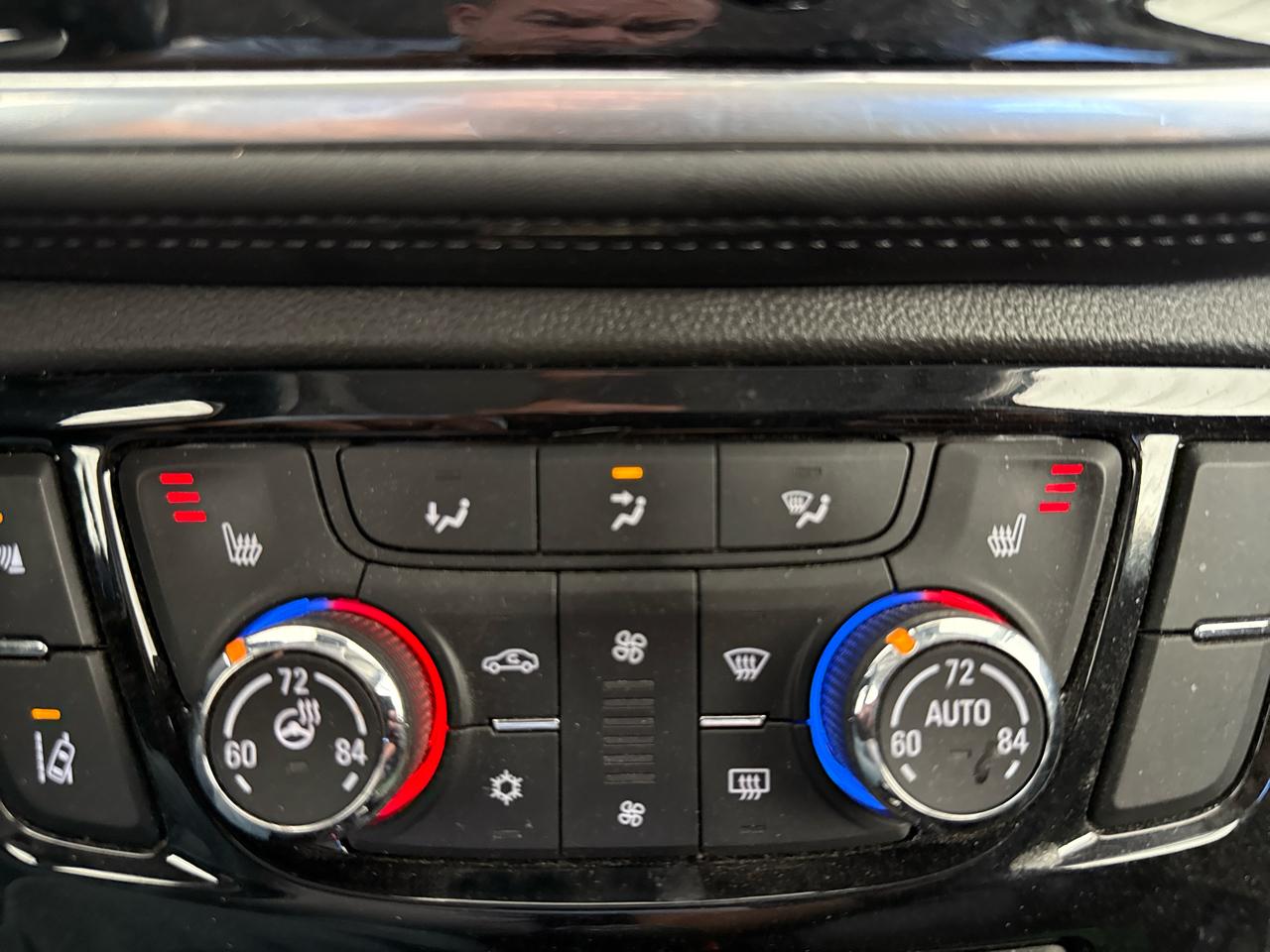 Buick Encore AWD 4dr Essence 2019