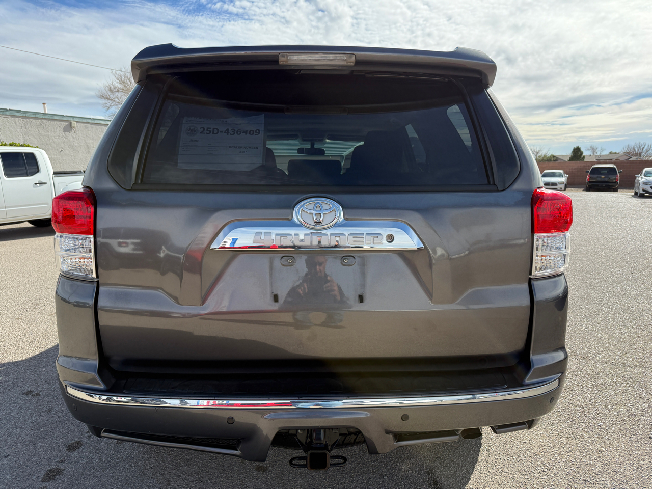 Toyota 4Runner 4WD 4dr V6 SR5 (Natl) 2013