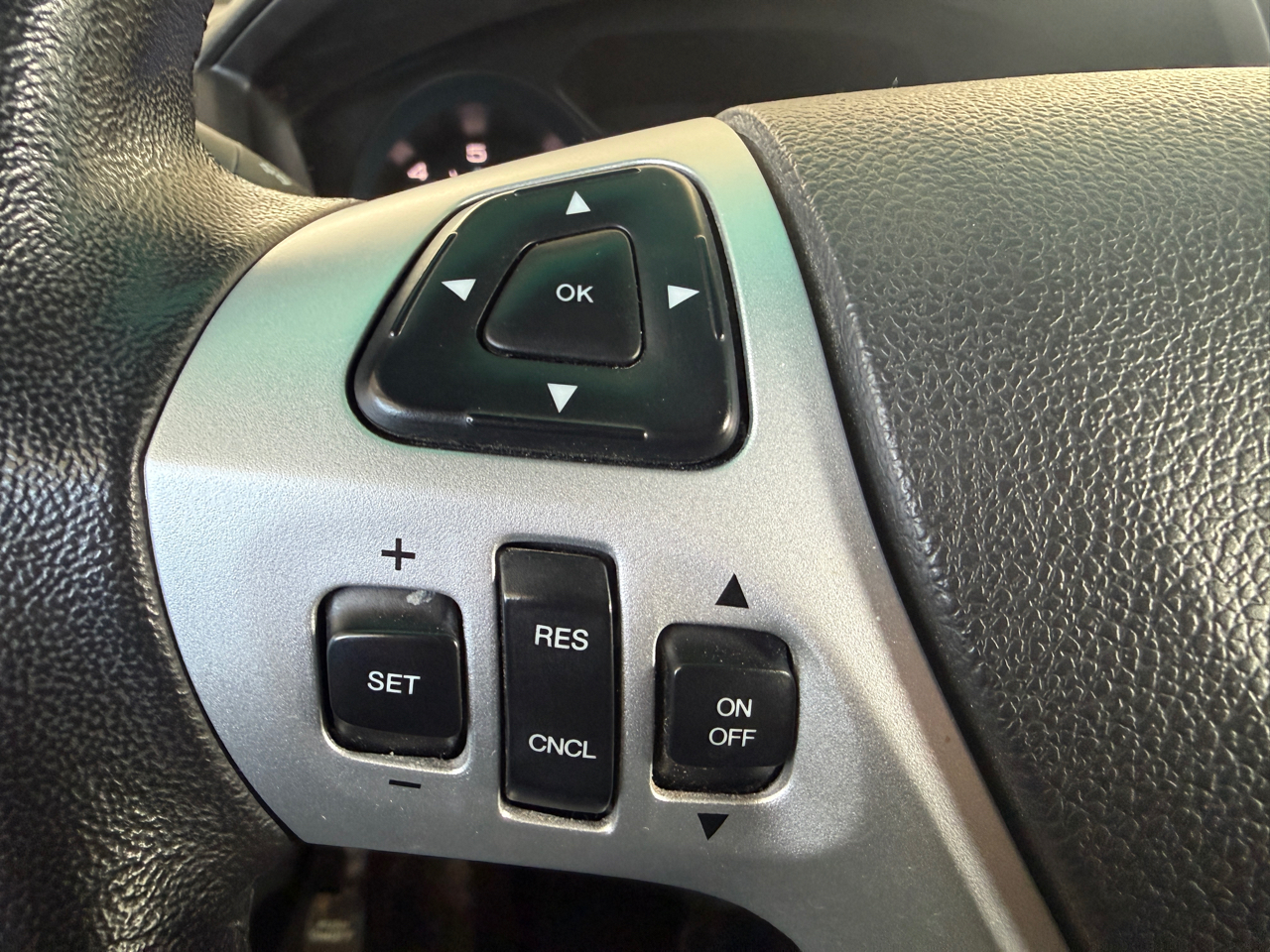 Ford Explorer 4WD 4dr XLT 2014