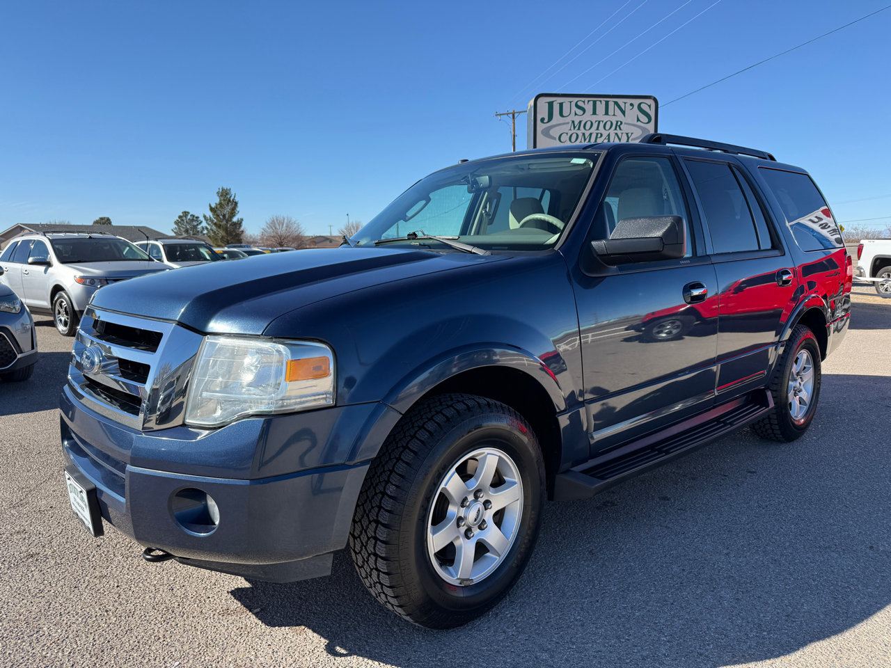 Ford Expedition 4WD 4dr XLT 2013