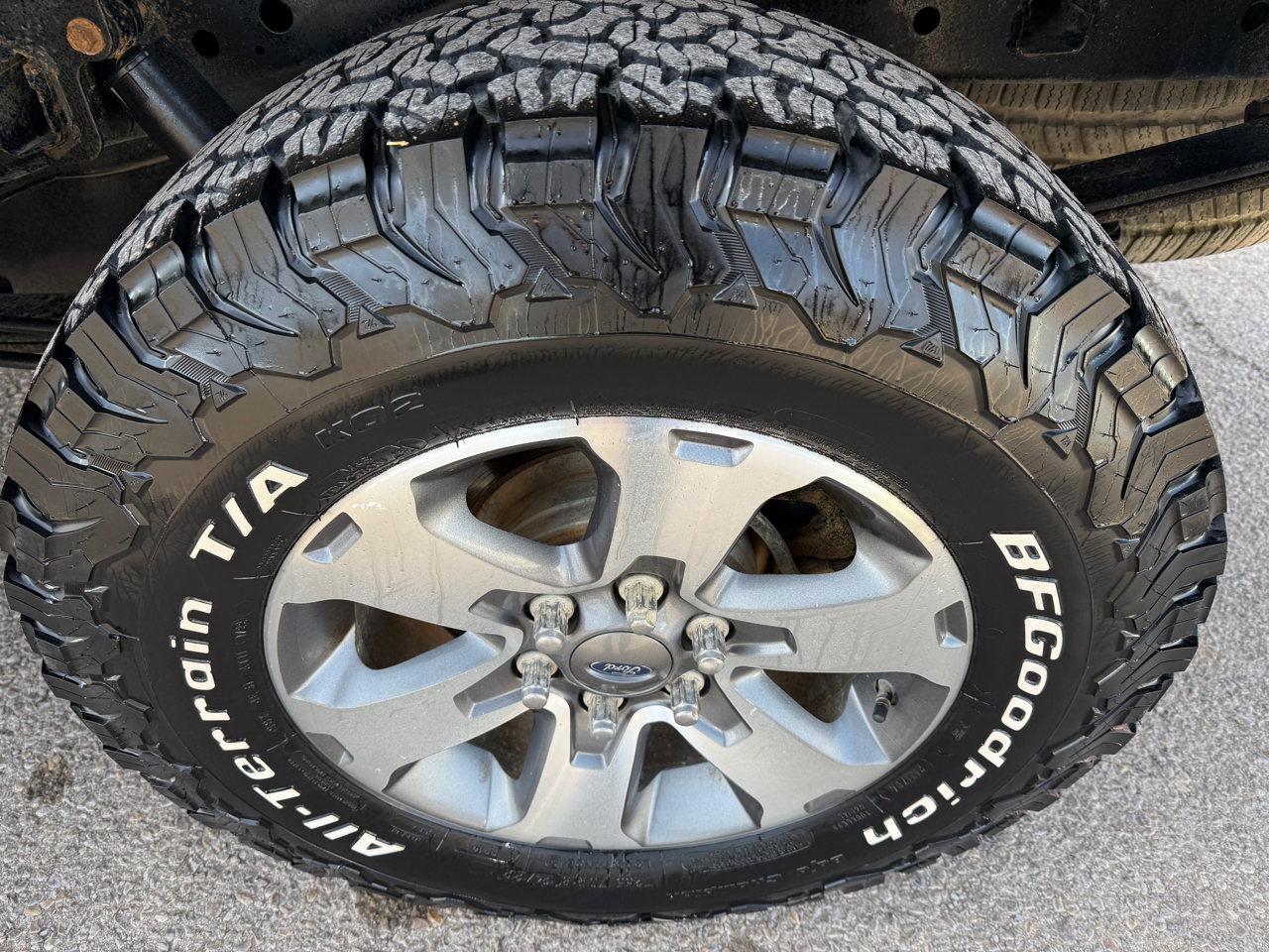 Ford F-150 4WD SuperCrew 145" XL 2013