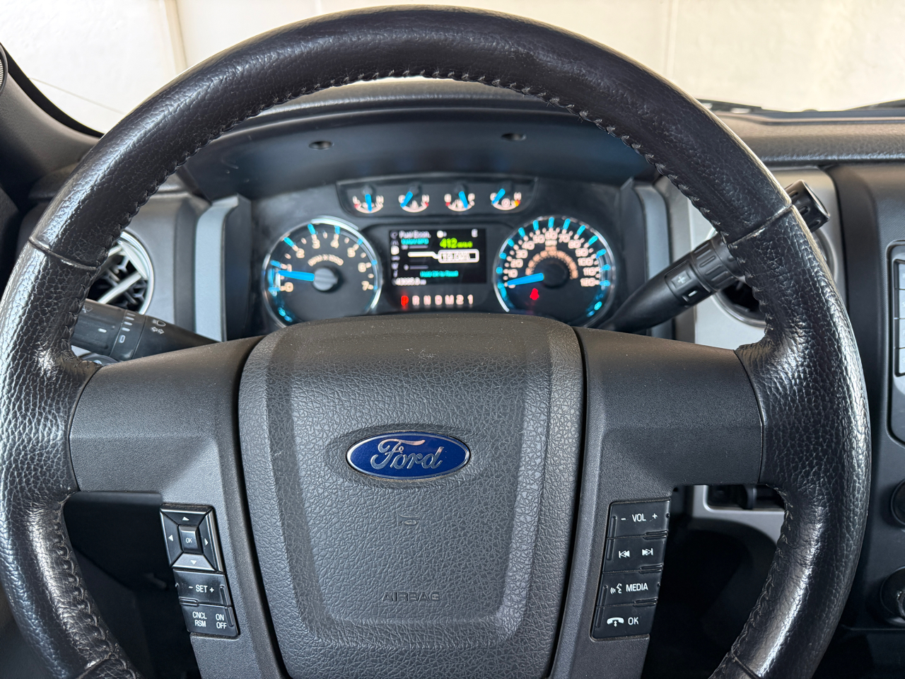 Ford F-150 4WD SuperCrew 145" XL 2013