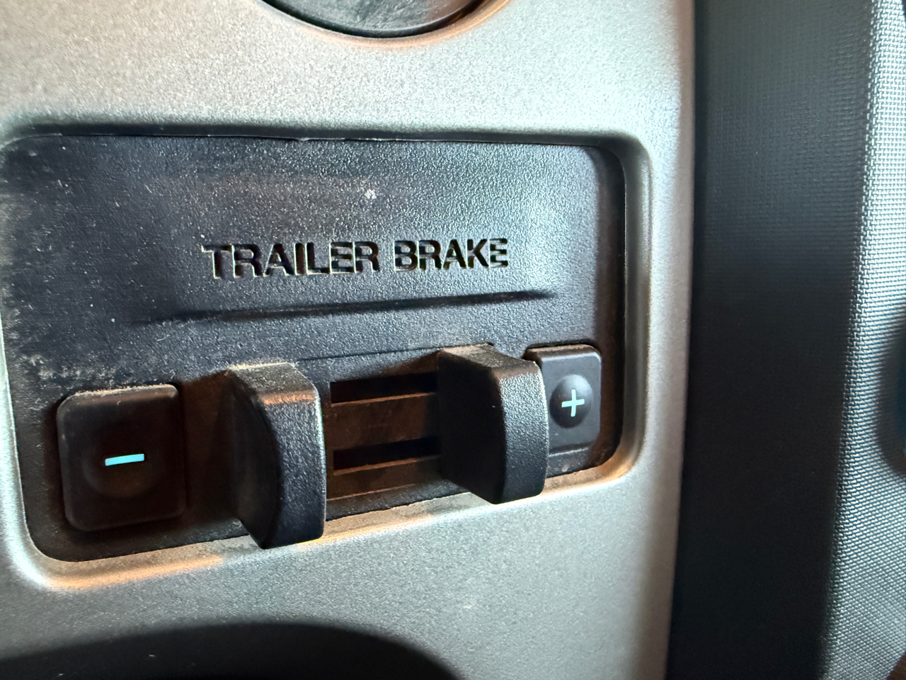 Ford F-150 4WD SuperCrew 145" XL 2013