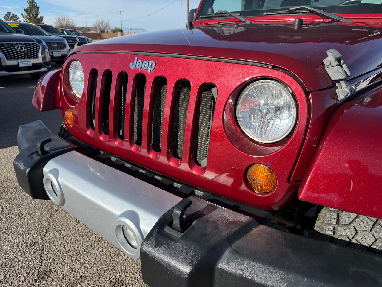 Jeep Wrangler 4WD 2dr Sahara 2011