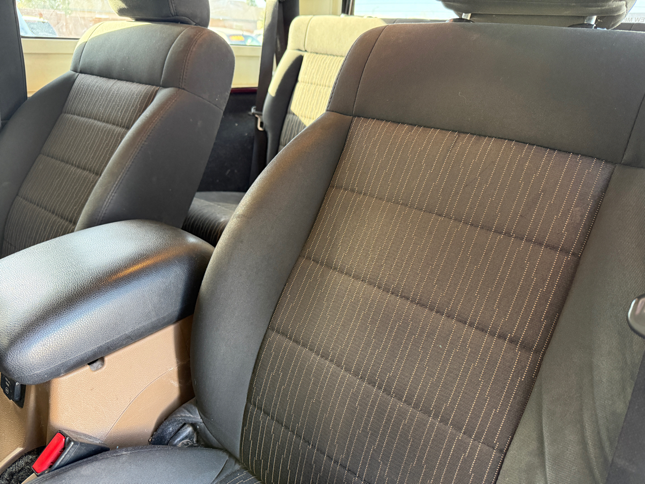 Jeep Wrangler 4WD 2dr Sahara 2011