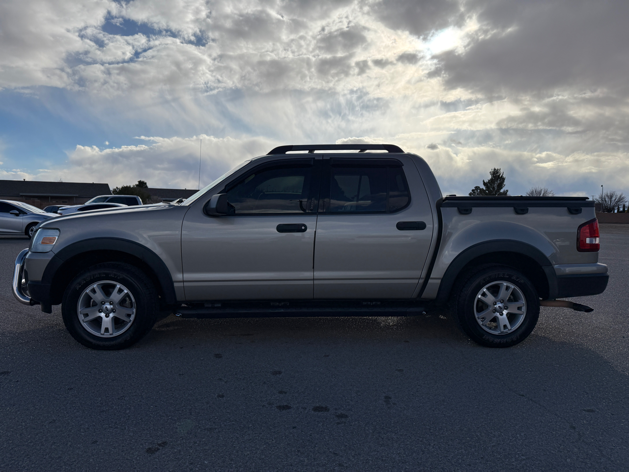 Ford Explorer Sport Trac 2WD 4dr V6 XLT 2007