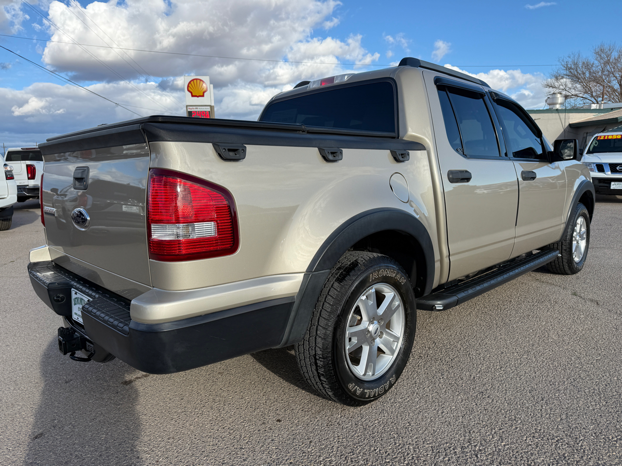 Ford Explorer Sport Trac 2WD 4dr V6 XLT 2007