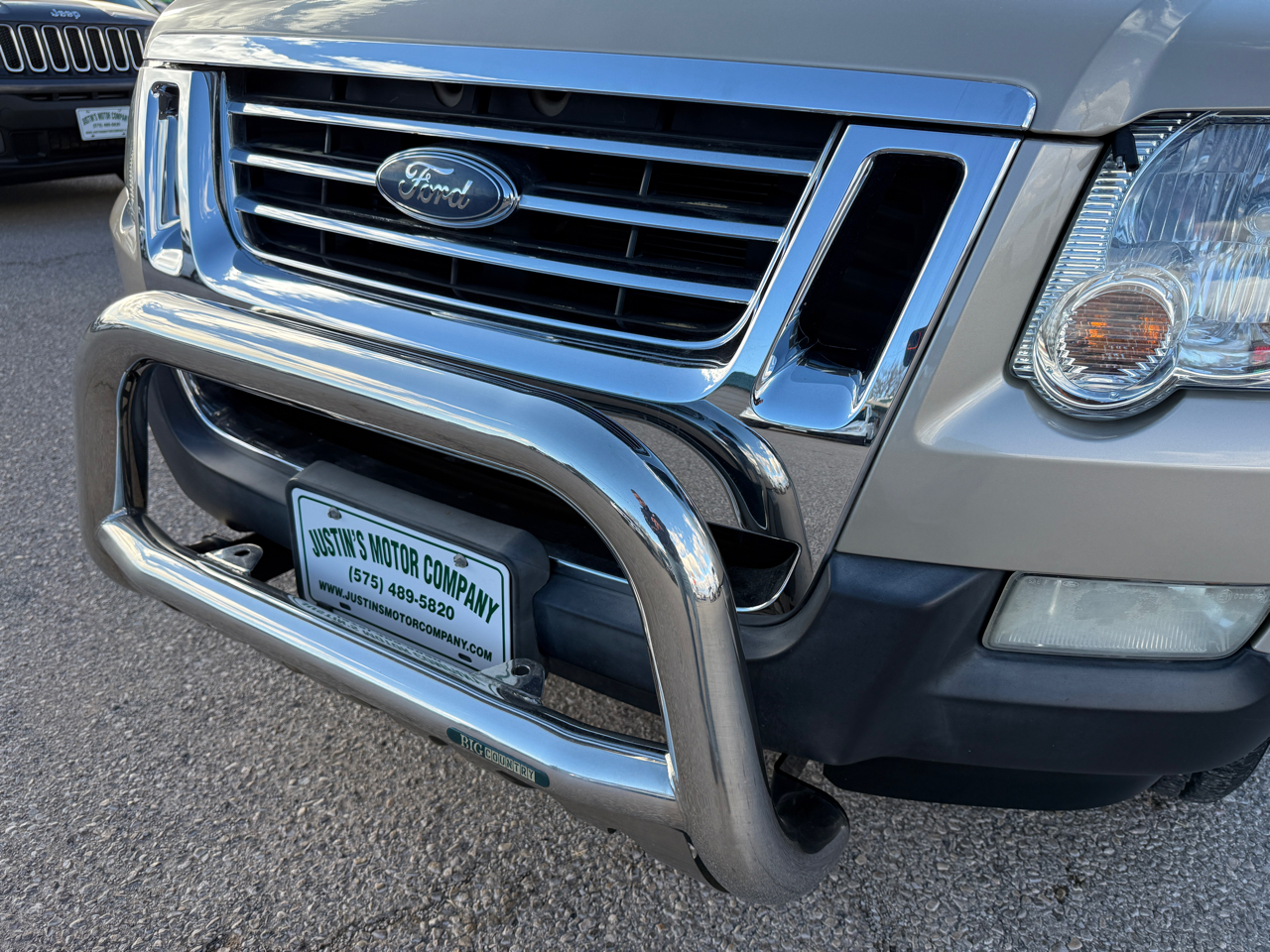 Ford Explorer Sport Trac 2WD 4dr V6 XLT 2007