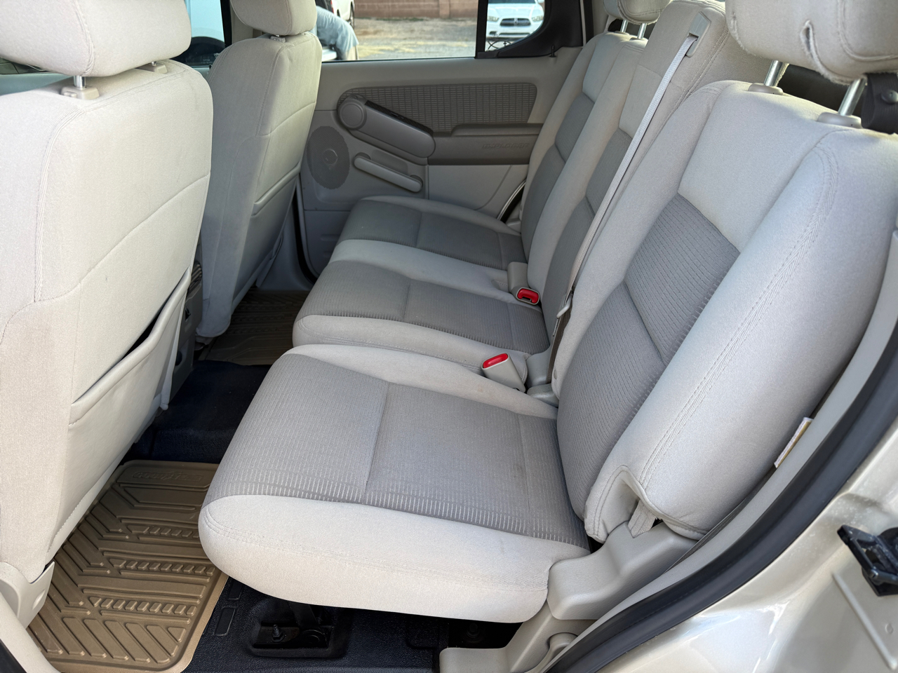 Ford Explorer Sport Trac 2WD 4dr V6 XLT 2007