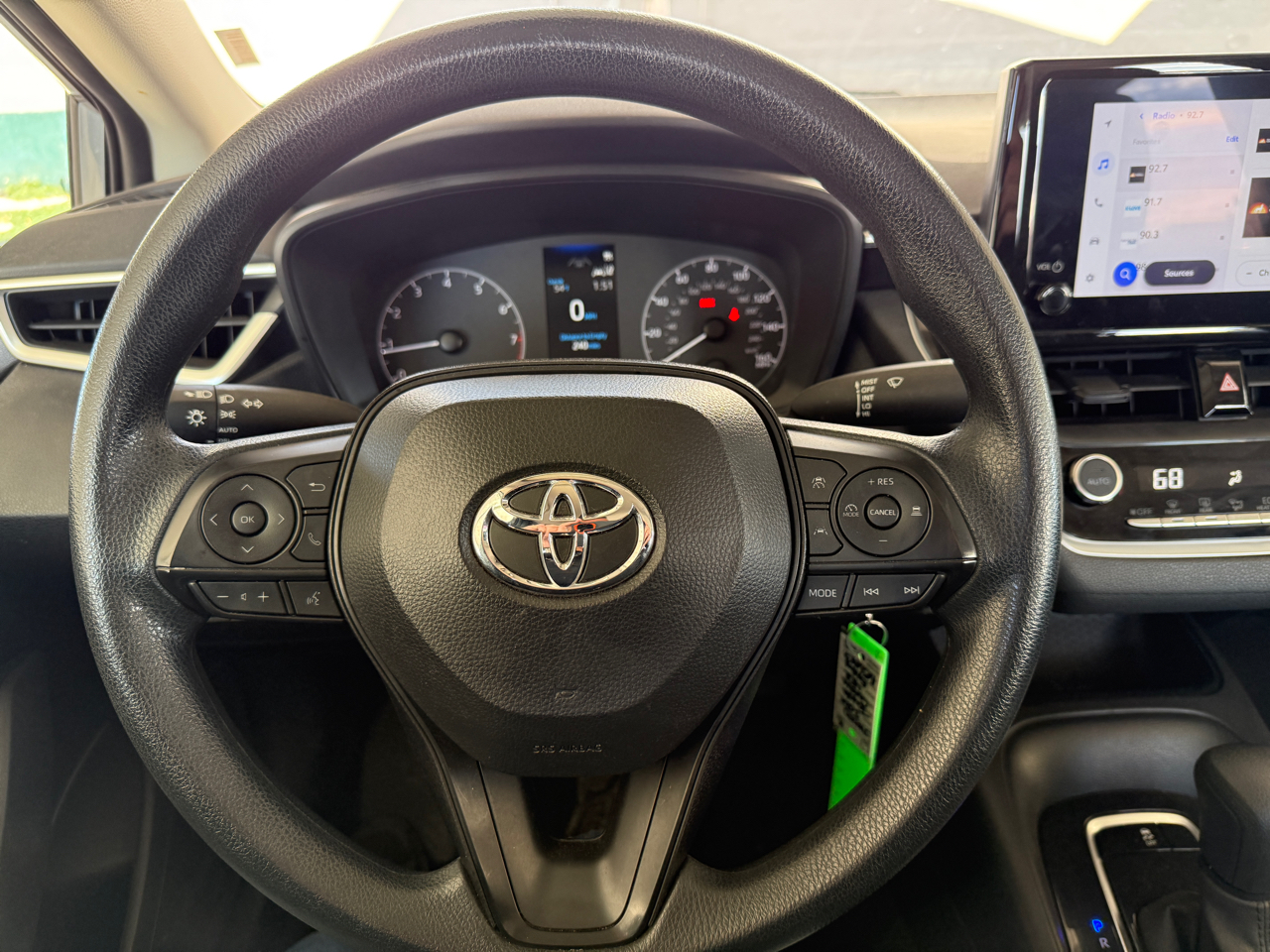 Toyota Corolla LE CVT (Natl) 2024