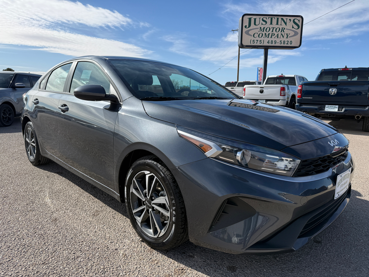 2024 Kia Forte LXS IVT