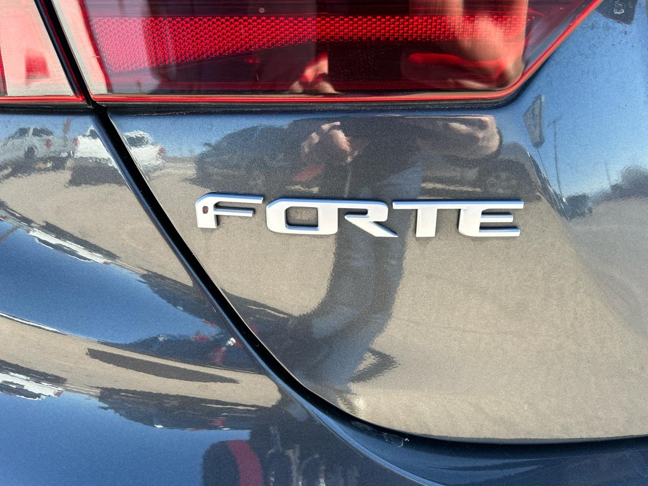 Kia Forte LXS IVT 2024