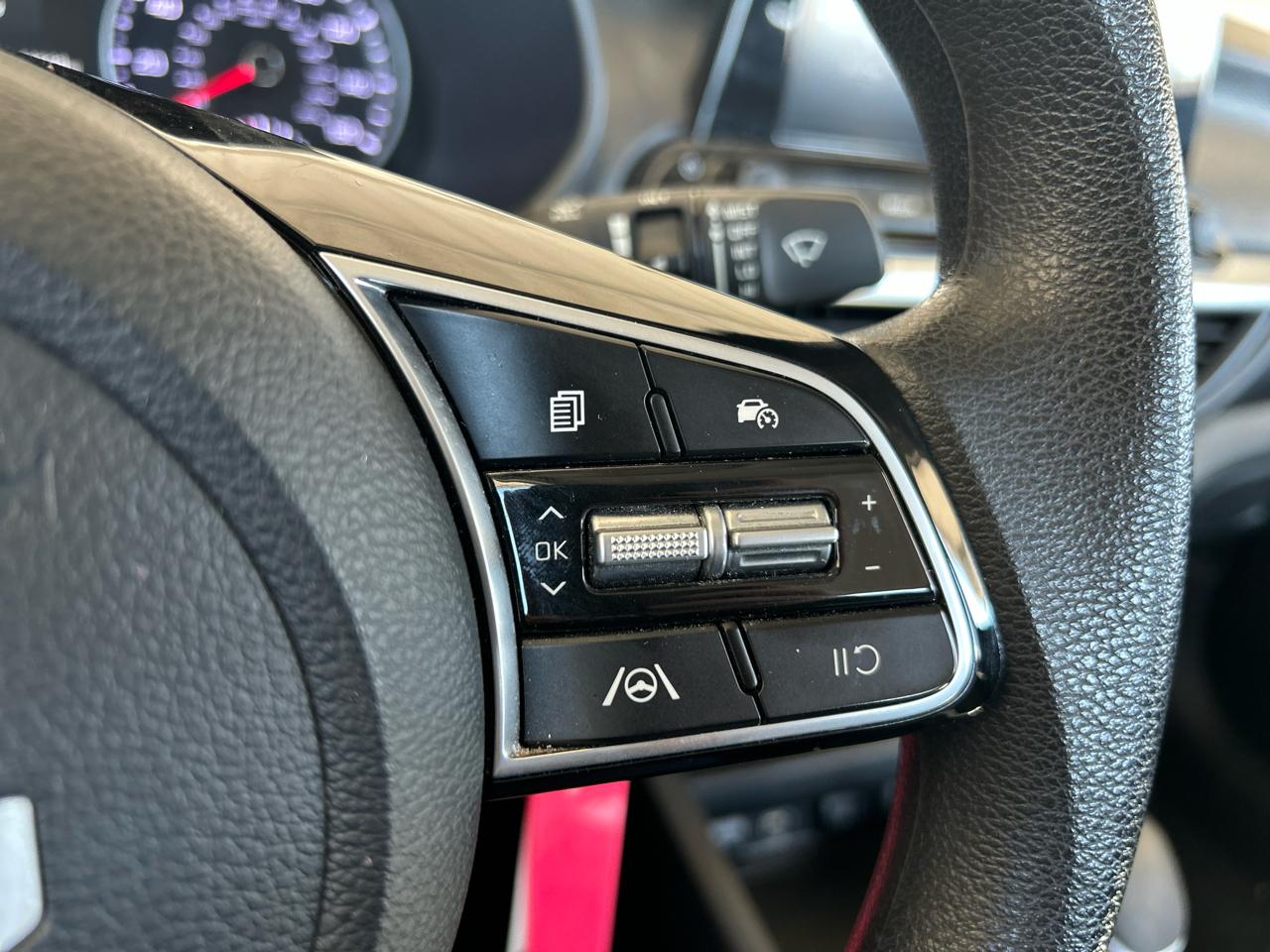 Kia Forte LXS IVT 2024