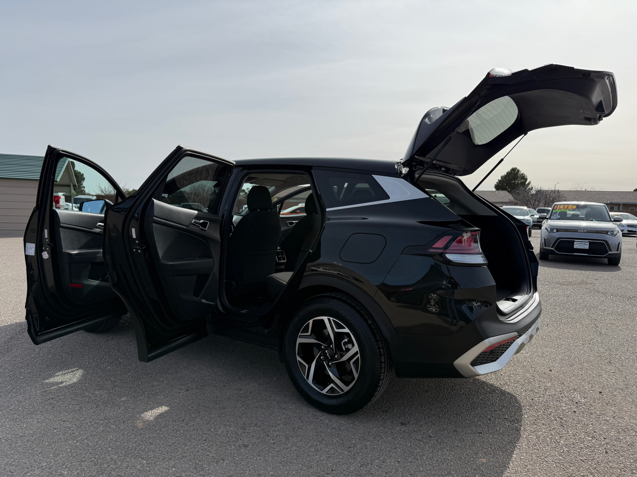 Kia Sportage LX FWD 2024