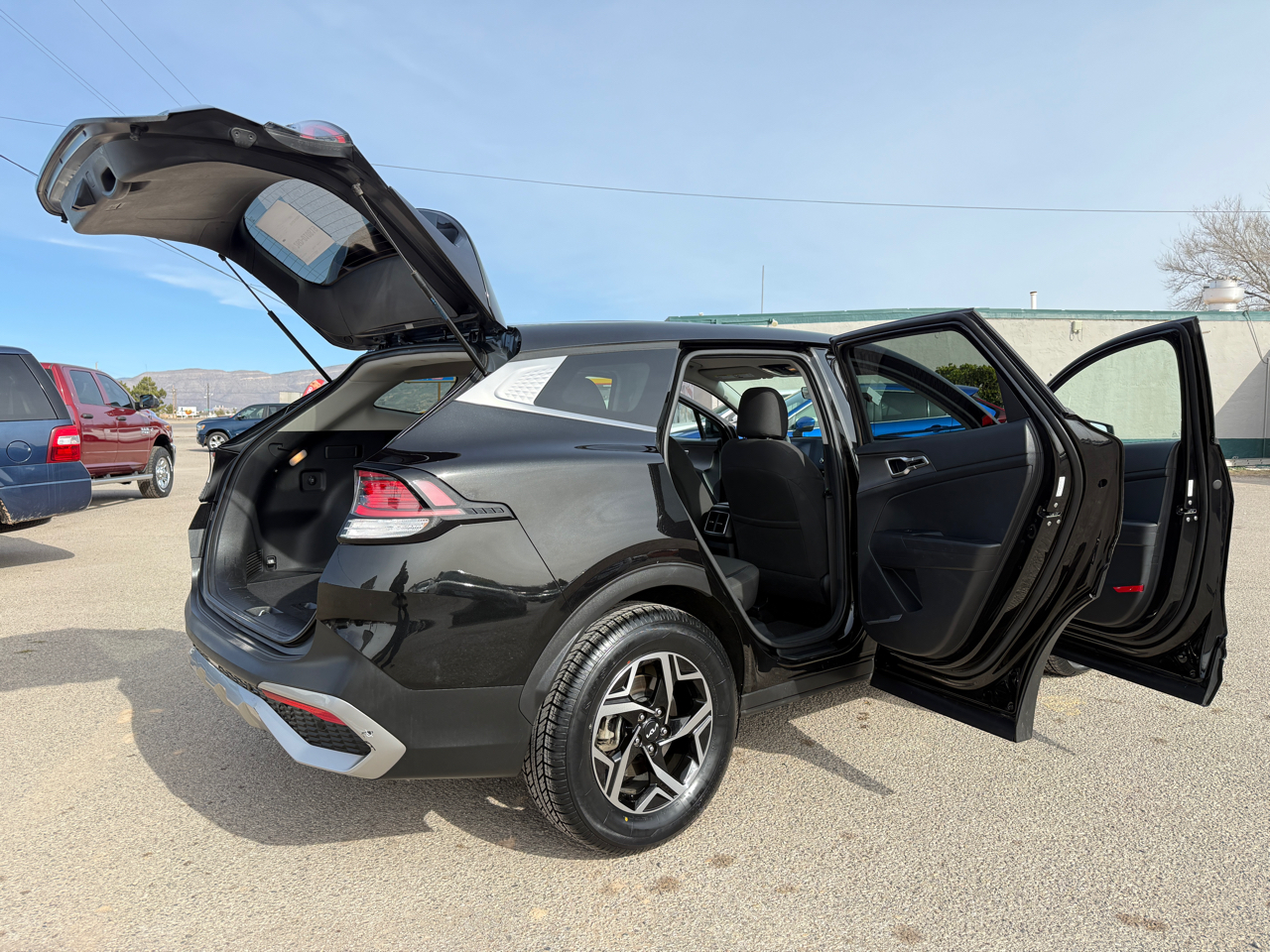 Kia Sportage LX FWD 2024