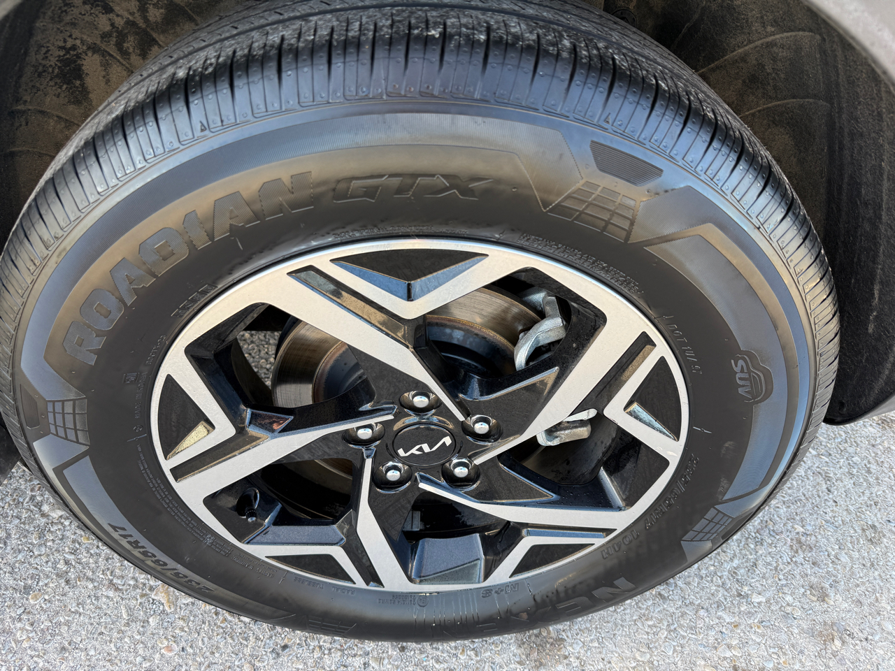 Kia Sportage LX FWD 2024