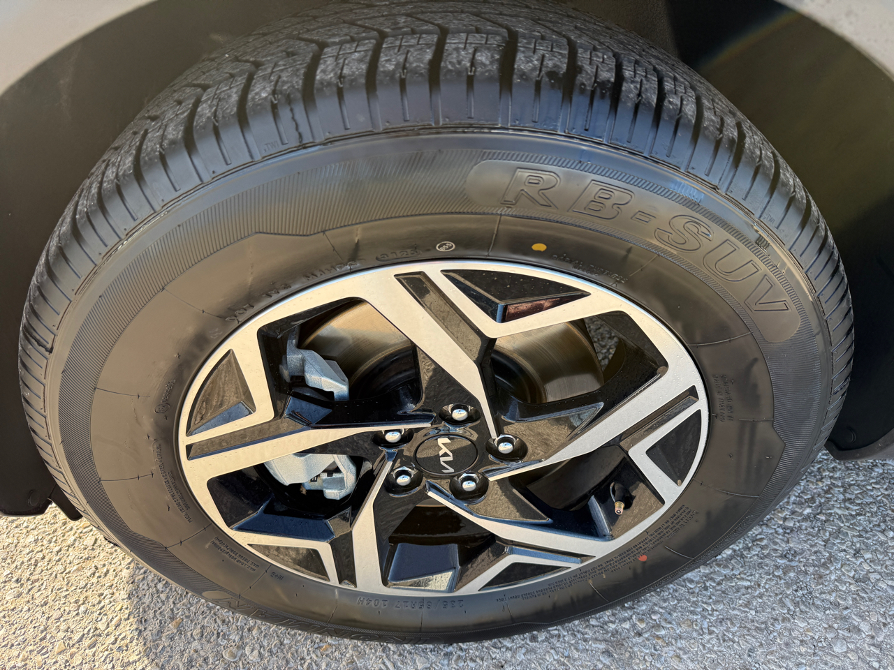 Kia Sportage LX FWD 2024