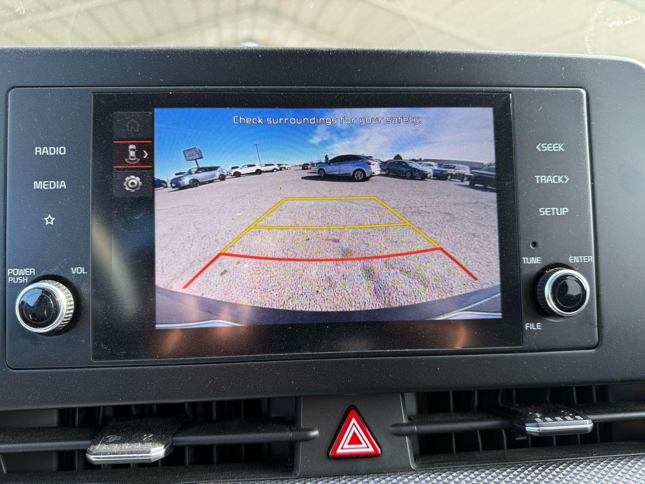 Kia Sportage LX FWD 2024