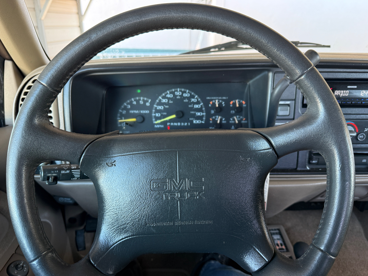 GMC Sierra 1500 Ext Cab 141.5" WB 4WD 1997