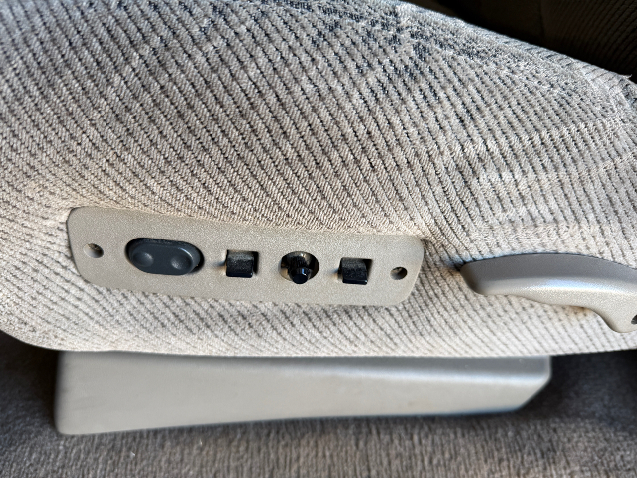 GMC Sierra 1500 Ext Cab 141.5" WB 4WD 1997