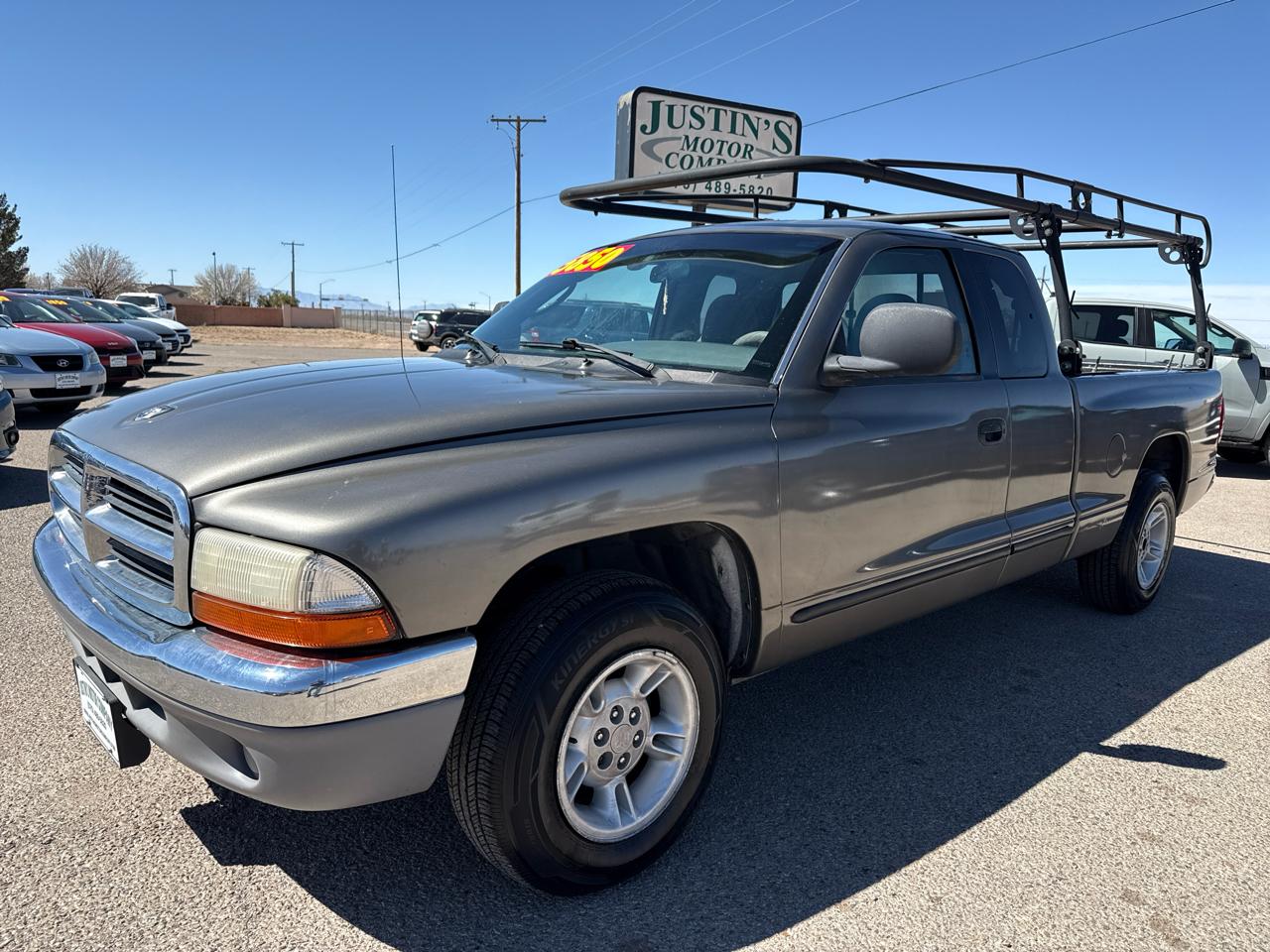 2000 Dodge Dakota Club Cab 131" WB Base