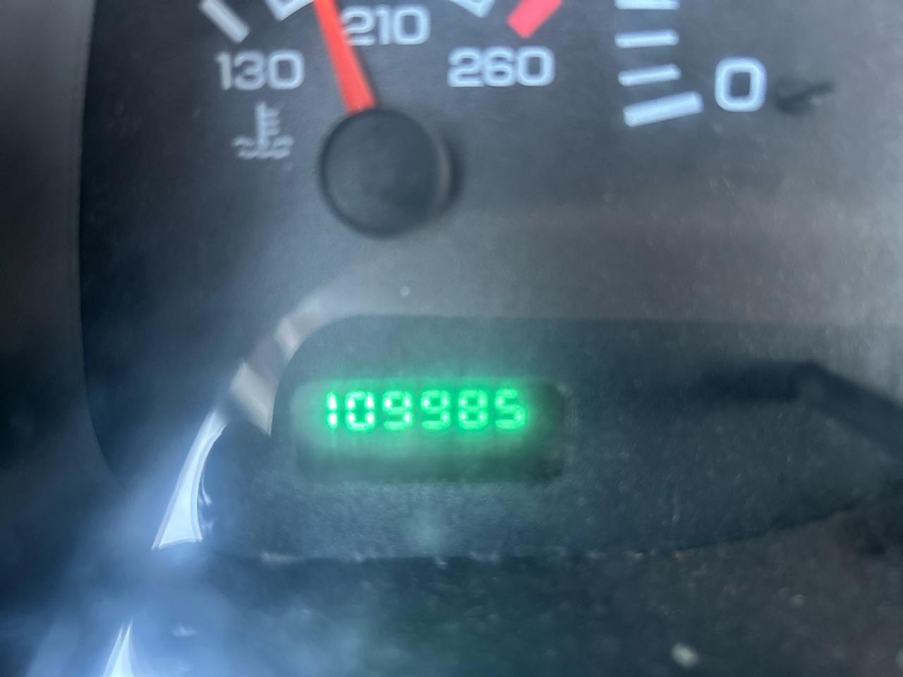 Dodge Dakota Club Cab 131" WB Base 2000