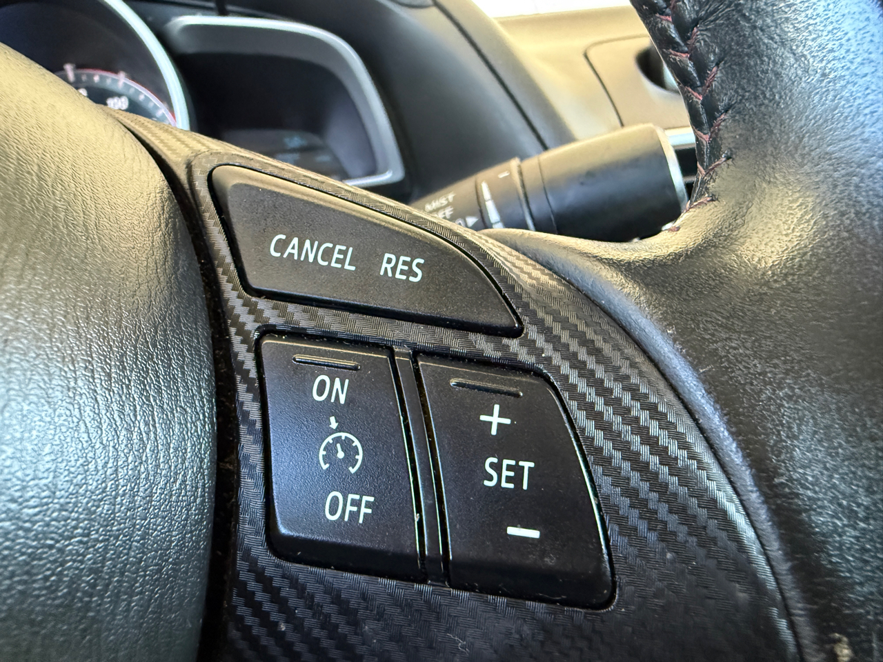 Mazda MAZDA3 4dr Sdn Auto i Touring 2016