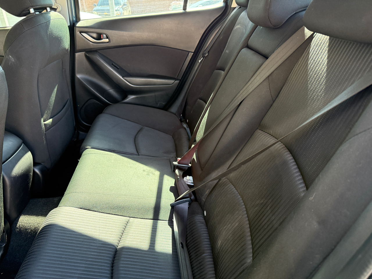 Mazda MAZDA3 4dr Sdn Auto i Touring 2016