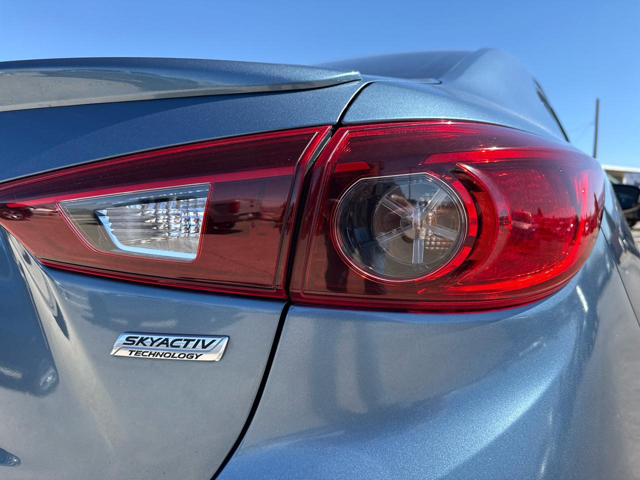 Mazda MAZDA3 4dr Sdn Auto i Touring 2016