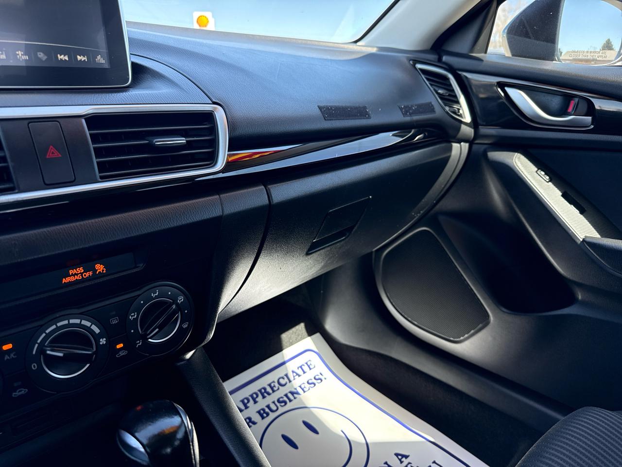 Mazda MAZDA3 4dr Sdn Auto i Touring 2016