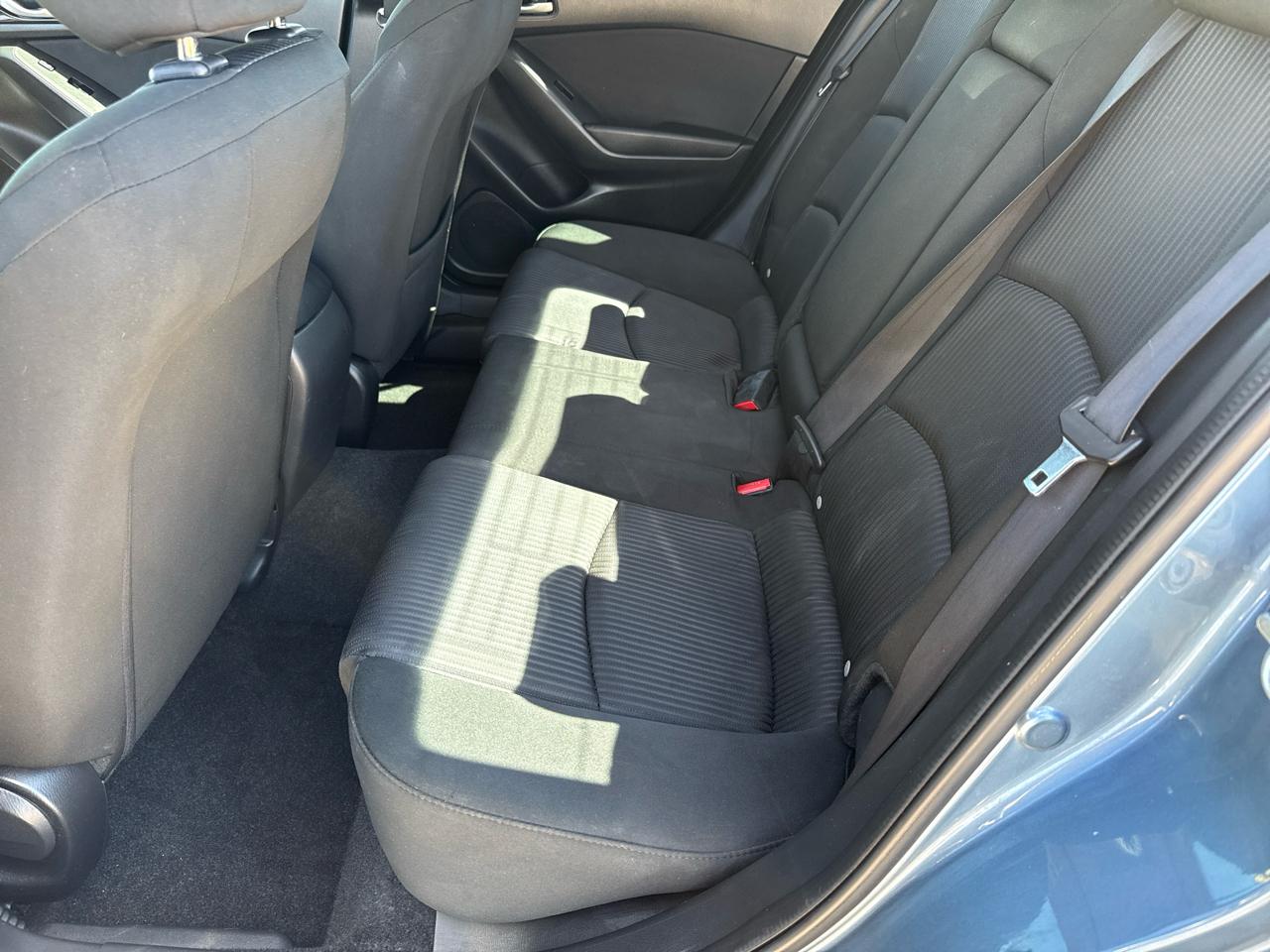 Mazda MAZDA3 4dr Sdn Auto i Touring 2016