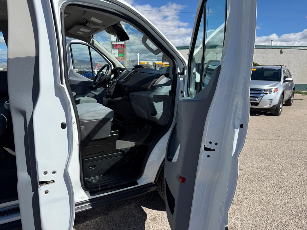 Ford Transit Wagon T-350 148" Low Roof XL Swing-Out RH Dr 2015