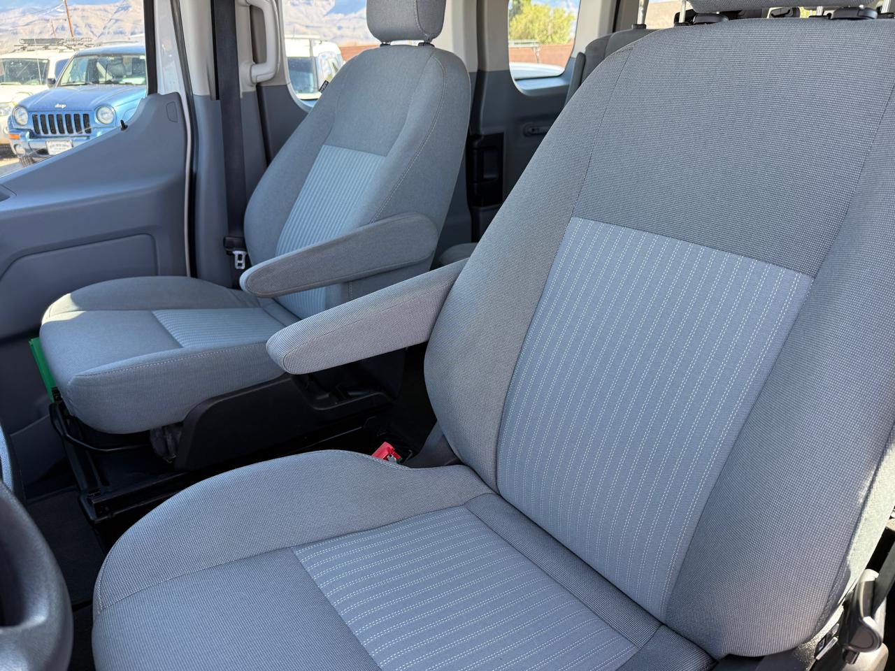 Ford Transit Wagon T-350 148" Low Roof XL Swing-Out RH Dr 2015