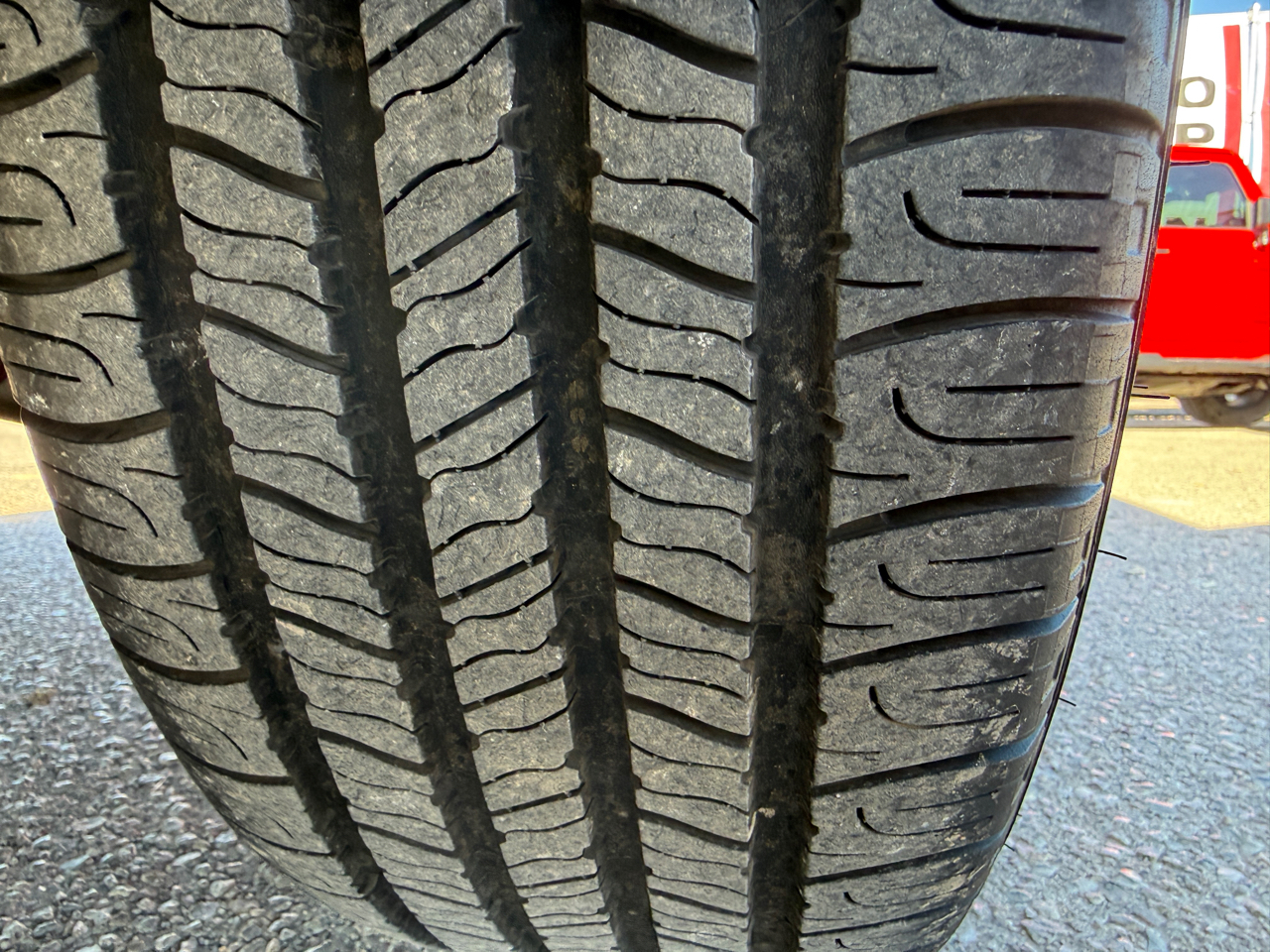 Ford Escape FWD 4dr V6 Auto XLT 2009