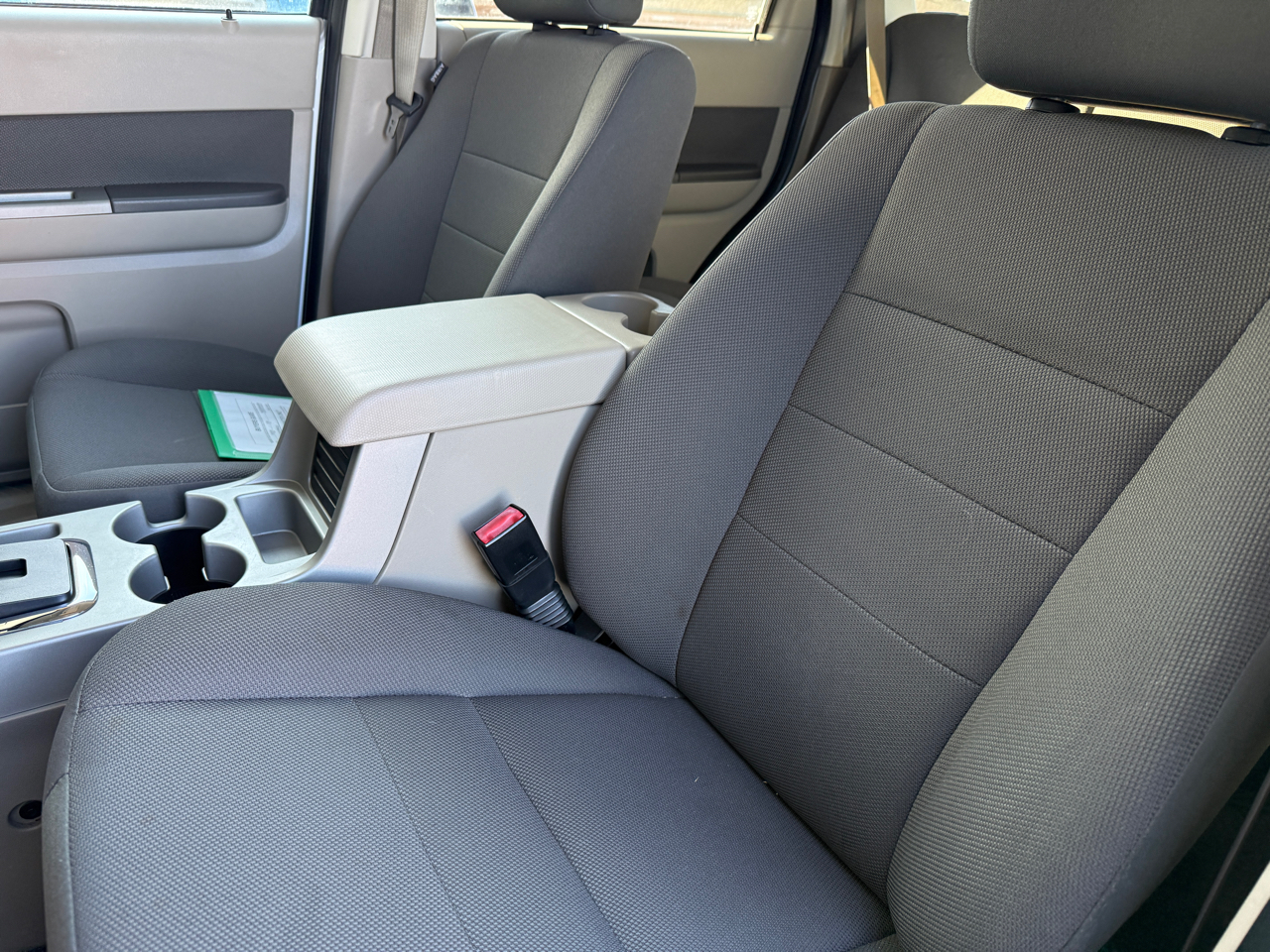 Ford Escape FWD 4dr V6 Auto XLT 2009