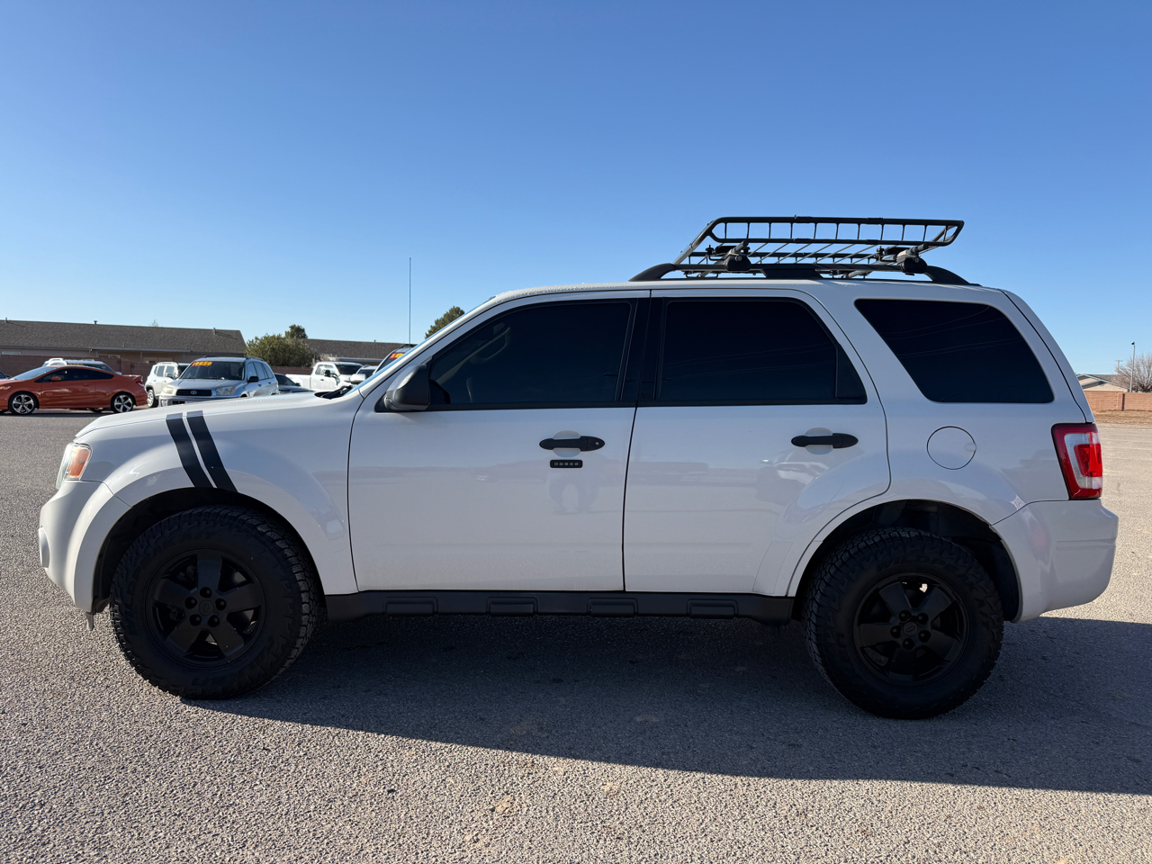 Ford Escape 4WD 4dr XLT 2010