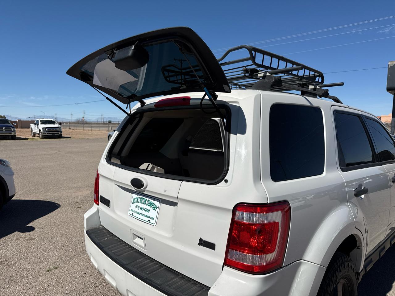 Ford Escape 4WD 4dr XLT 2010