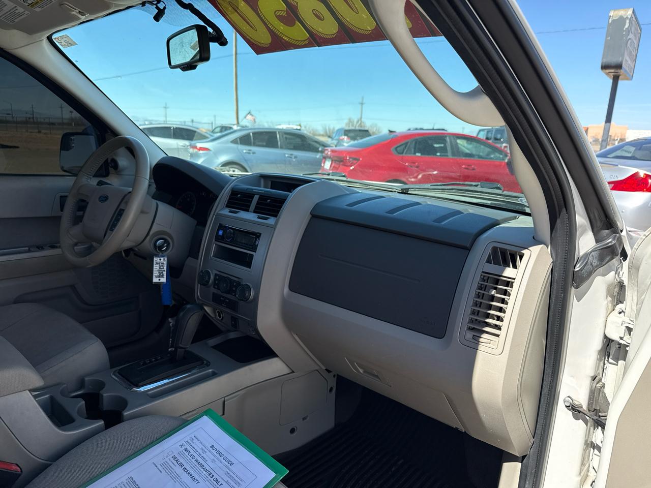 Ford Escape 4WD 4dr XLT 2010