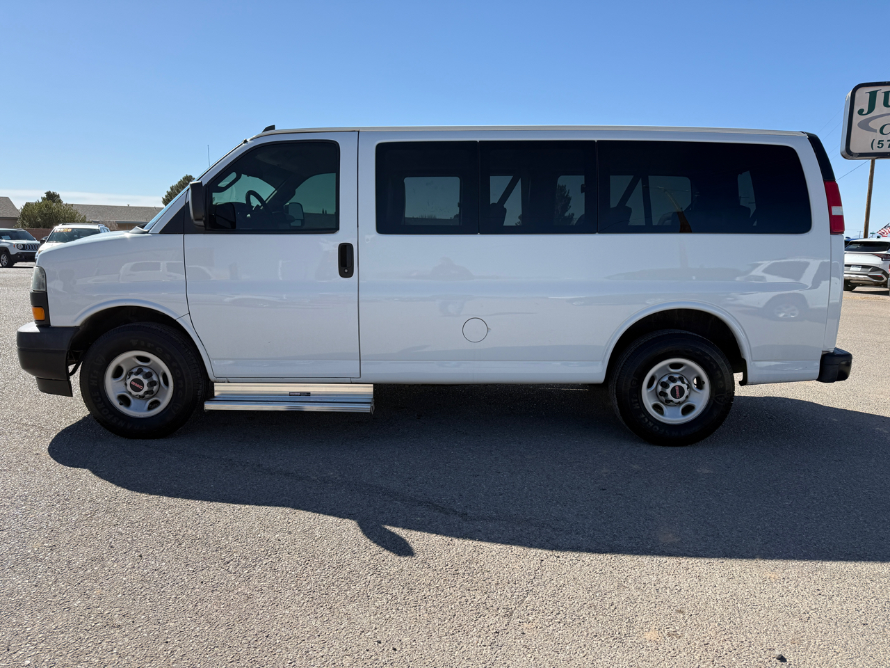 GMC Savana Passenger RWD 2500 135" LS 2019