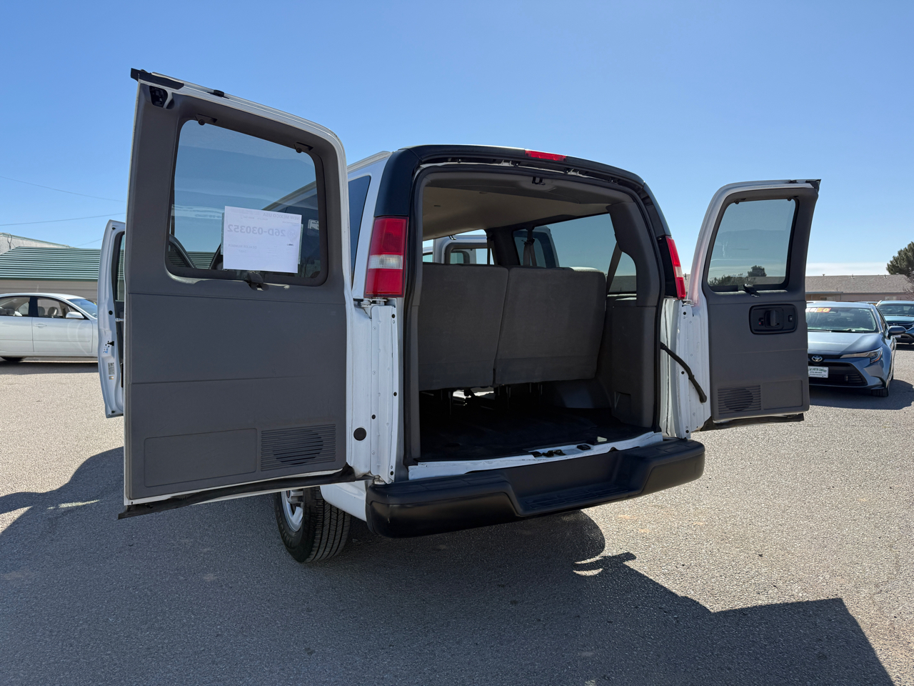 GMC Savana Passenger RWD 2500 135" LS 2019