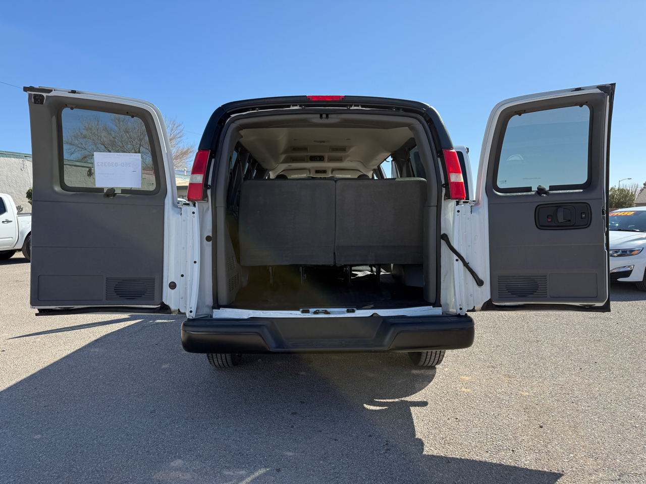 GMC Savana Passenger RWD 2500 135" LS 2019