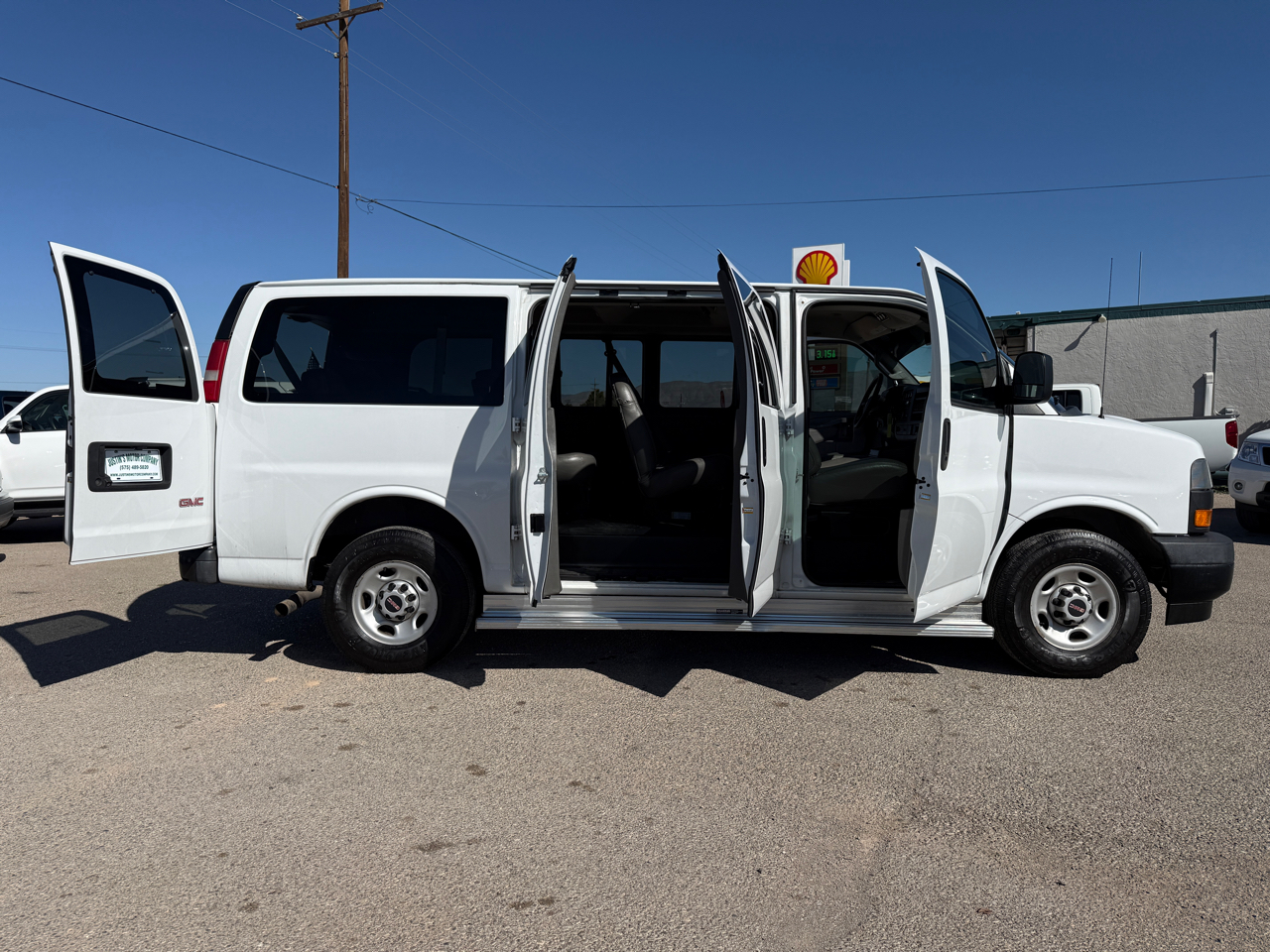 GMC Savana Passenger RWD 2500 135" LS 2019