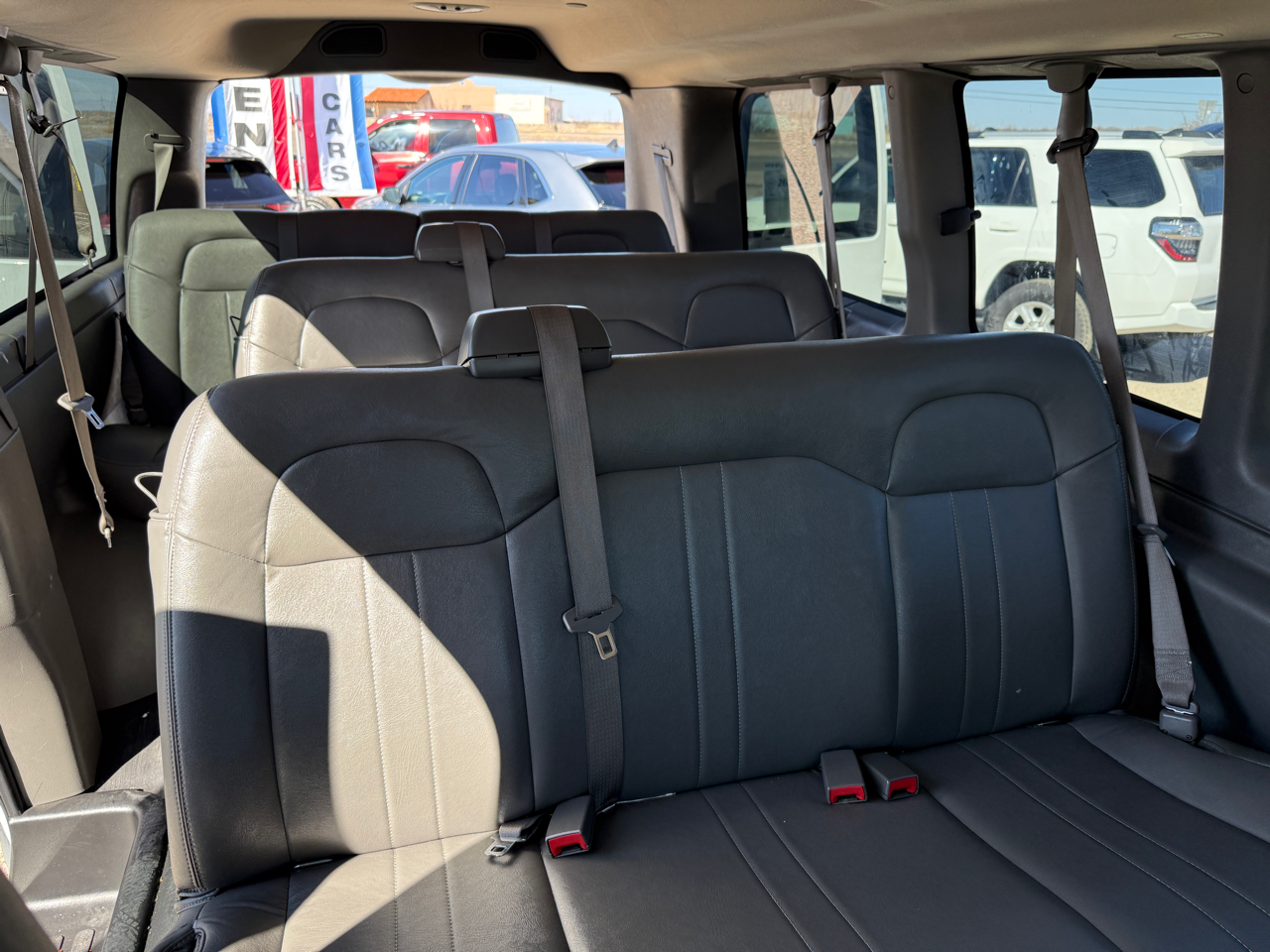 GMC Savana Passenger RWD 2500 135" LS 2019