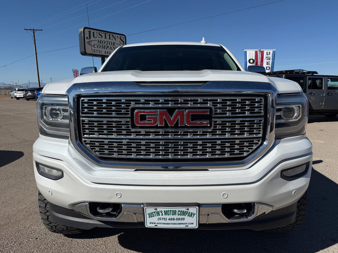 GMC Sierra 1500 4WD Crew Cab 143.5" Denali 2018