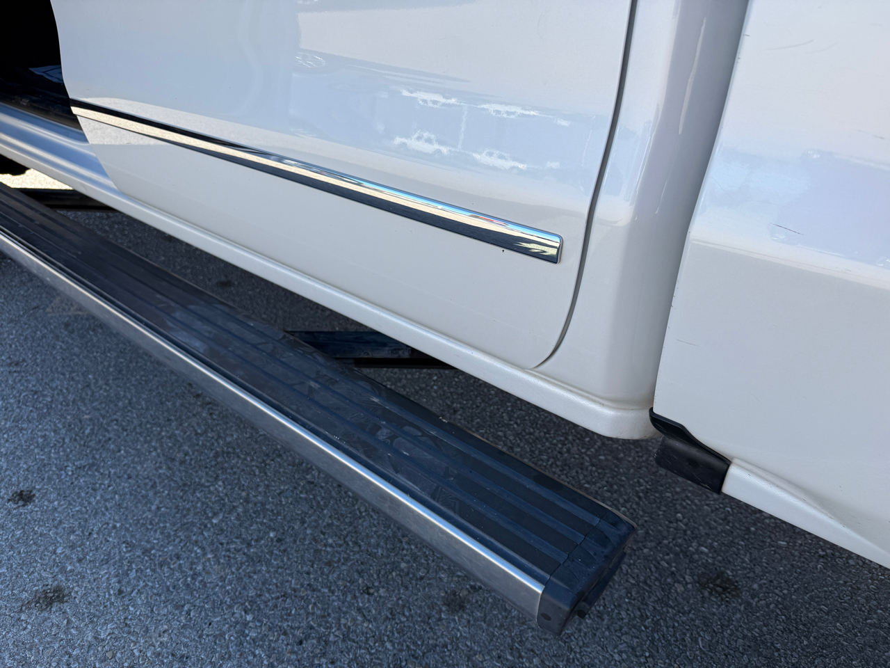 GMC Sierra 1500 4WD Crew Cab 143.5" Denali 2018