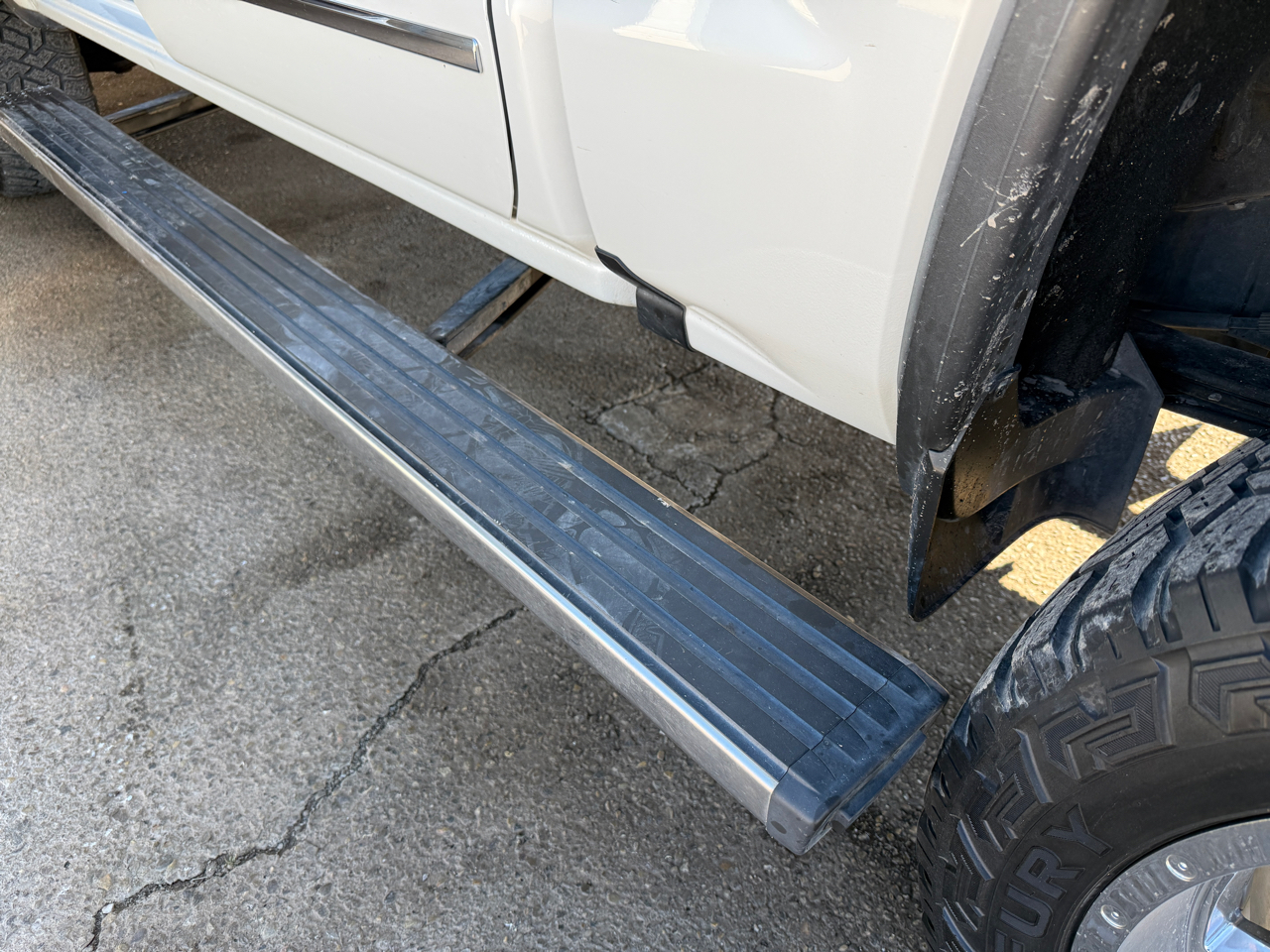 GMC Sierra 1500 4WD Crew Cab 143.5" Denali 2018