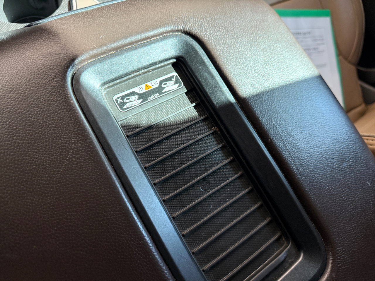 GMC Sierra 1500 4WD Crew Cab 143.5" Denali 2018