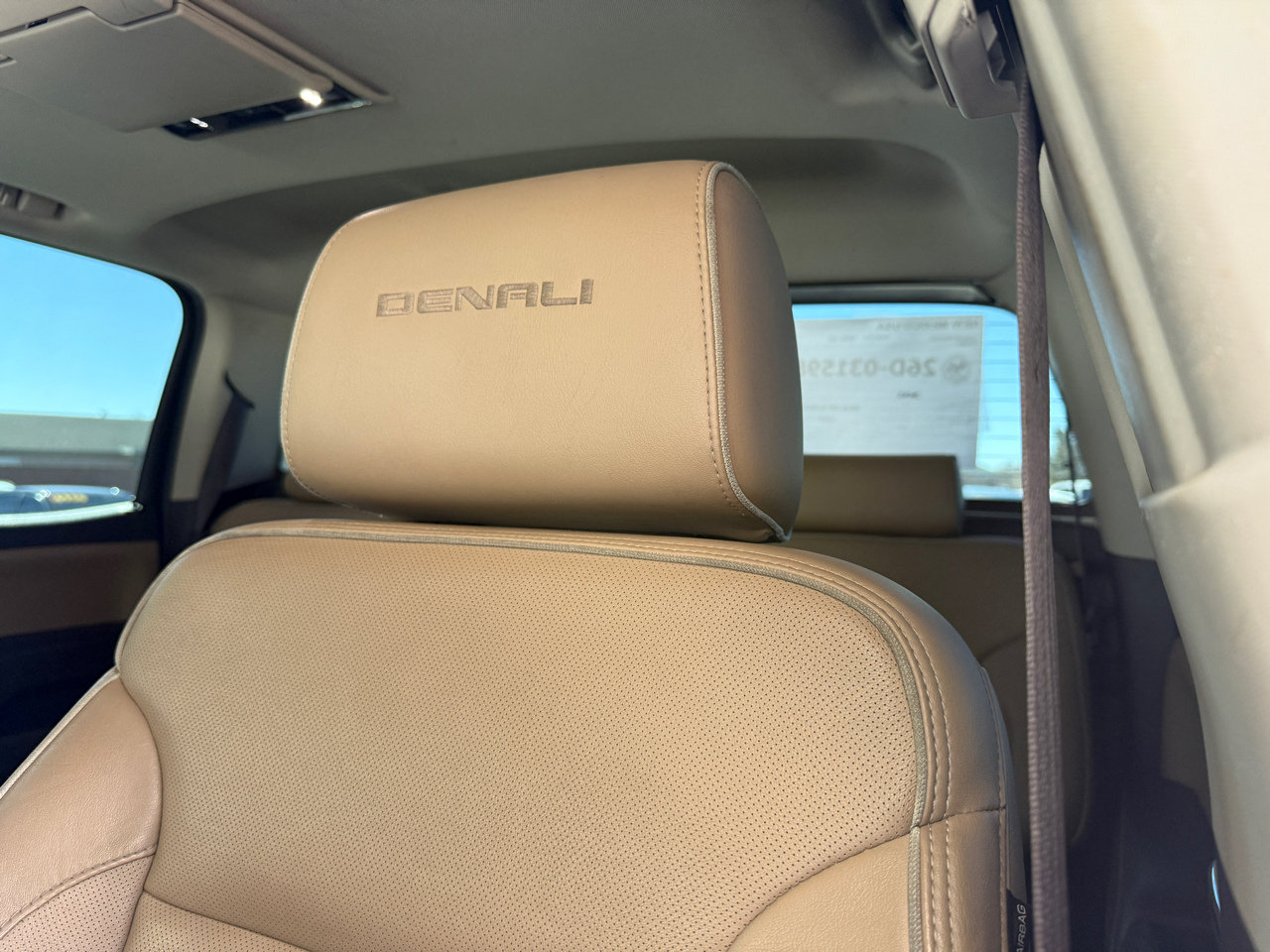 GMC Sierra 1500 4WD Crew Cab 143.5" Denali 2018