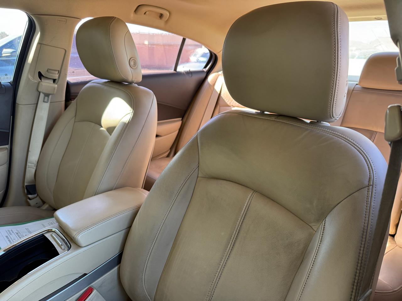 Buick LaCrosse  2012